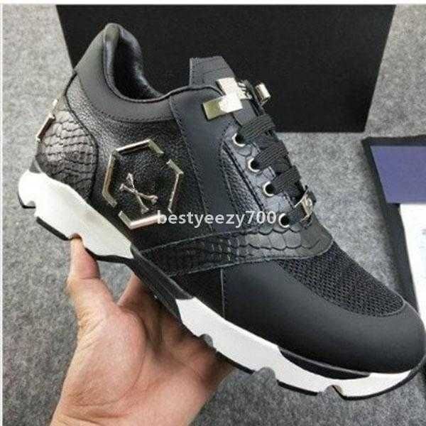 men leather sneakers punk style runner casual shoes decorated with iconic metal skull for time 38-45 km philipps pleins kge
men leather sneakers punk style runner casual shoes decorated with iconic metal skull for time 38-45 km philipps pleins kge