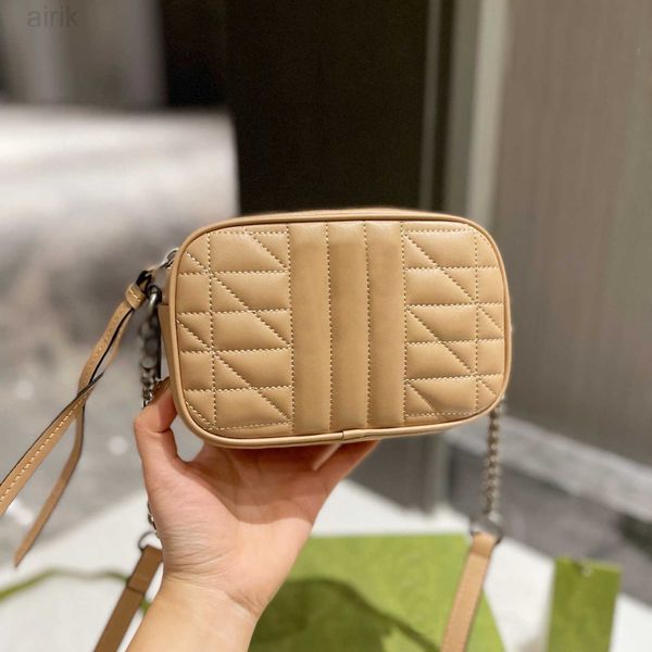 2022 crossbody bag womens purse silver hardware soft leather chain classic brand quilting ladies camera messenger shoulder bag designer with
2022 crossbody bag womens purse silver hardware soft leather chain classic brand quilting ladies camera messenger shoulder bag designer with