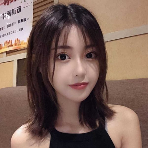 hair lace wigs wig women's natural net red medium long hair fashion chemical fiber high temperature silk head cover, Black
hair lace wigs wig women's natural net red medium long hair fashion chemical fiber high temperature silk head cover, Black