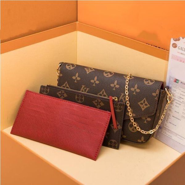 2022 genuine leather women designer crossbody bag womens handbags louise wallet bag shoulder bags shopping viuton tote pruse with serial dat, Red;black
2022 genuine leather women designer crossbody bag womens handbags louise wallet bag shoulder bags shopping viuton tote pruse with serial dat, Red;black