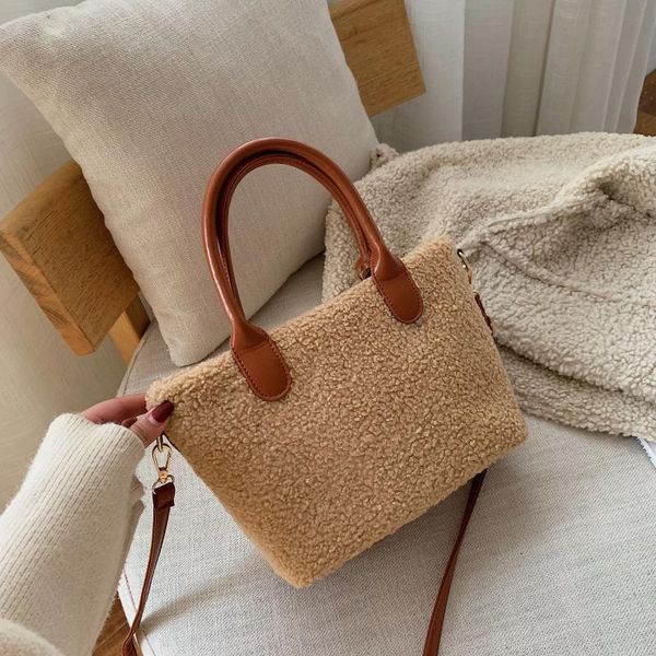 winter shoulder bags trend ladies handbags fleece and pu hbp pendant messenger bag women wool lamb hair tote
winter shoulder bags trend ladies handbags fleece and pu hbp pendant messenger bag women wool lamb hair tote