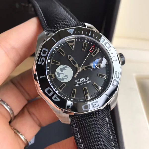 special edition mechanical watch diameter 43 mm with swiss sw200 movement sapphire glass mirror nylon strap, Slivery;golden
special edition mechanical watch diameter 43 mm with swiss sw200 movement sapphire glass mirror nylon strap, Slivery;golden