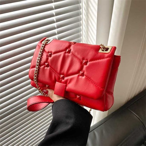 luxury elegant small square bag women's bag one shoulder style casual age reducing chain bag women
luxury elegant small square bag women's bag one shoulder style casual age reducing chain bag women