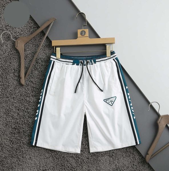 mens shorts solid color track pant casual couples joggers pants high street shorts for man reflective short womens hip hop streetwear size, White;black
mens shorts solid color track pant casual couples joggers pants high street shorts for man reflective short womens hip hop streetwear size, White;black