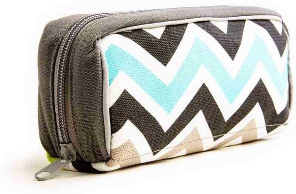 cosmetics storage bag women's portable super fire large capacity essential oil bag travel simple advanced feeling super large 220617
cosmetics storage bag women's portable super fire large capacity essential oil bag travel simple advanced feeling super large 220617