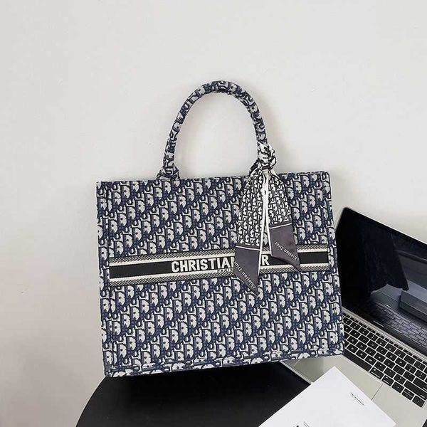 fashion designer bags dioors tote book new letter embroidery various classic style fashion one shoulder handbag large capacity tote bag
fashion designer bags dioors tote book new letter embroidery various classic style fashion one shoulder handbag large capacity tote bag