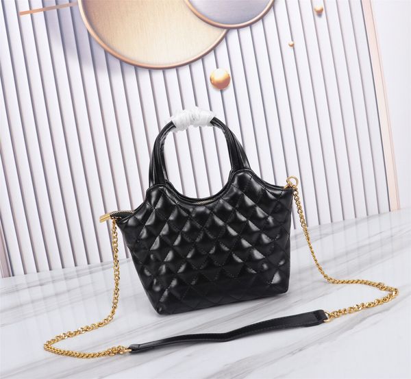 luxury brand armpit bag designer vintage diamond pattern leather women's new handbag fashion multi-function large capacity diagonal sho
luxury brand armpit bag designer vintage diamond pattern leather women's new handbag fashion multi-function large capacity diagonal sho