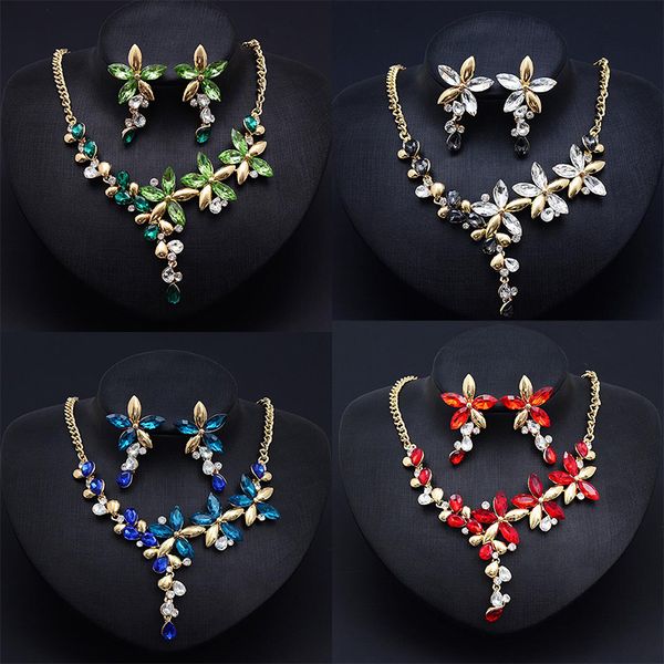 womens charm flower crystal designer pendant necklace bib choker chunky statement chain, Silver