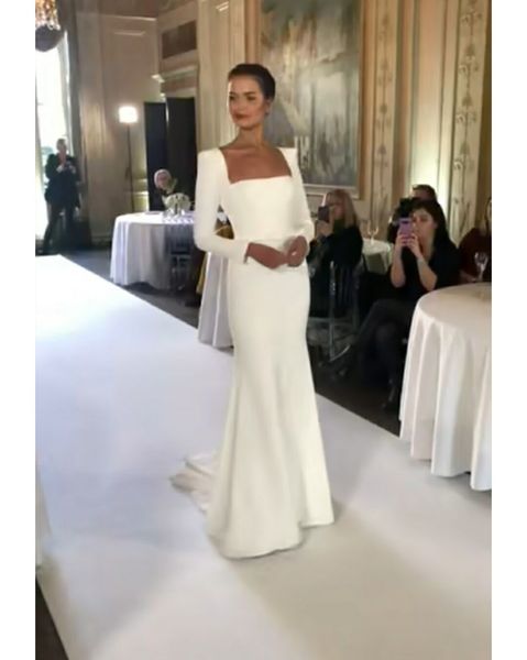 vintage stretchy satin long mermaid wedding dresses with sleeves sweep train open back brautkleider bridal gown for women, White
vintage stretchy satin long mermaid wedding dresses with sleeves sweep train open back brautkleider bridal gown for women, White