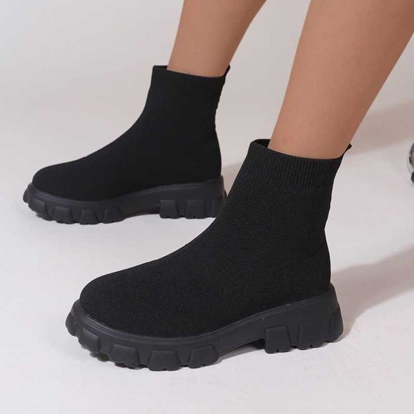 hbp boots oversized women's boots autumn and winter new candy color elastic fly woven short tube necked thick soled socks, Black
hbp boots oversized women's boots autumn and winter new candy color elastic fly woven short tube necked thick soled socks, Black