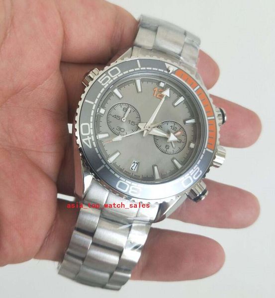 classic style super quality chronograph men's wristwatches 43mm gray dial refined steel bracelet luminous vk quartz movement chrono wor, Slivery;brown
classic style super quality chronograph men's wristwatches 43mm gray dial refined steel bracelet luminous vk quartz movement chrono wor, Slivery;brown