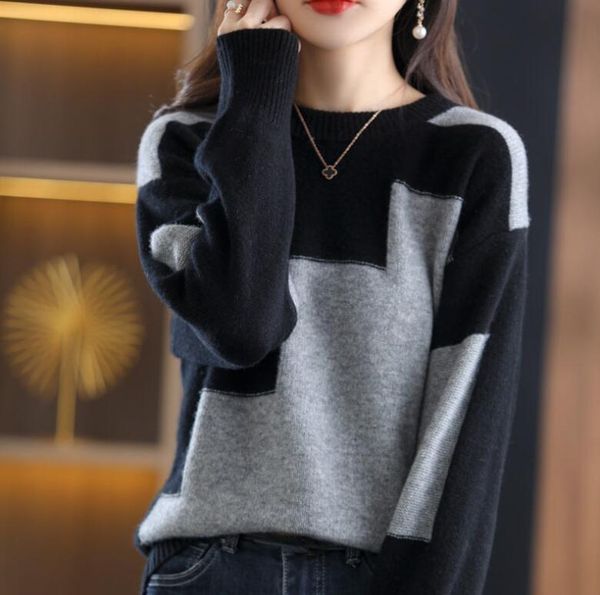 women's sweater o-neck spliced knitted korean sweater women clothing new loose casual pullovers all-match commute, White;black
women's sweater o-neck spliced knitted korean sweater women clothing new loose casual pullovers all-match commute, White;black