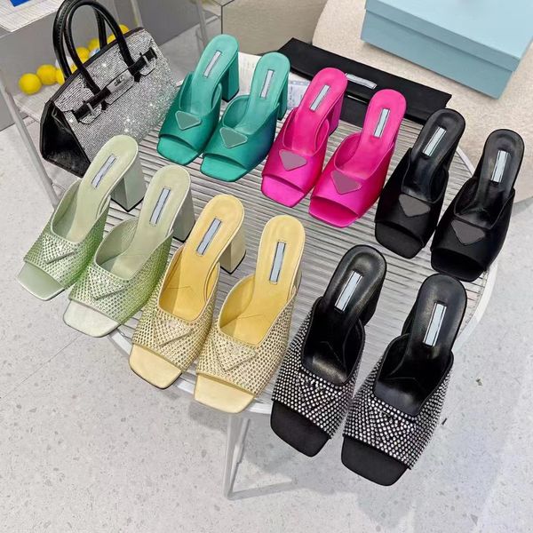 triangle water diamond slippers shoes coarse heels women's dress shoes silk slippery fabric rose red black green party wedding luxury d
triangle water diamond slippers shoes coarse heels women's dress shoes silk slippery fabric rose red black green party wedding luxury d