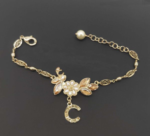 2022 luxury quality charm pendant necklace with diamond and crystal beads and hollow design have box stamp ps3483a, Silver
2022 luxury quality charm pendant necklace with diamond and crystal beads and hollow design have box stamp ps3483a, Silver