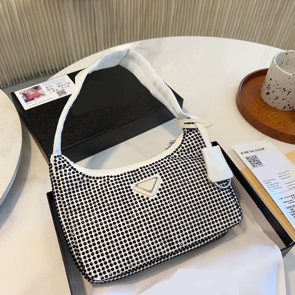 designer totes women bags handbag shoulder bag fashion phone all-purpose style full drill embellished underarm purse all-match wallet card c
designer totes women bags handbag shoulder bag fashion phone all-purpose style full drill embellished underarm purse all-match wallet card c