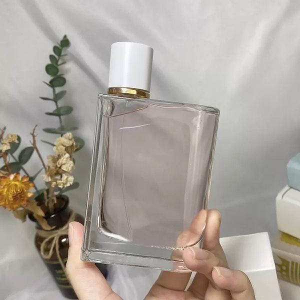 designer her perfumes her blossom her elixir de parfu100ml woman fragrance good smell long time lasting smell fast ship
designer her perfumes her blossom her elixir de parfu100ml woman fragrance good smell long time lasting smell fast ship