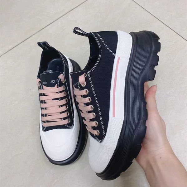 boots high canvas black pink gradual change dad women's 2022 new muffin thick soled small white shoes low color contrast
boots high canvas black pink gradual change dad women's 2022 new muffin thick soled small white shoes low color contrast