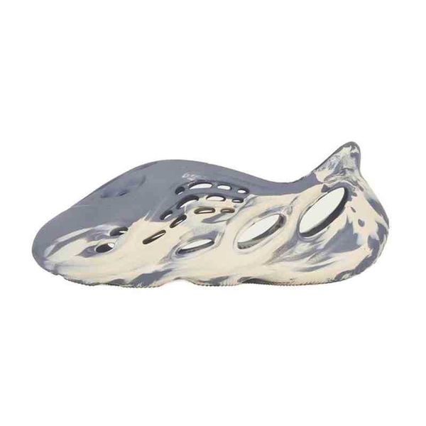 designer kany slippers yeesys 2022 men slides women desert sand core soot bone earth brown foam rubber triple white black outdoor sandals
designer kany slippers yeesys 2022 men slides women desert sand core soot bone earth brown foam rubber triple white black outdoor sandals