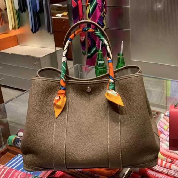 aher max designer fashion head layer leather herme garden bag women party full 30 36 tote hand
aher max designer fashion head layer leather herme garden bag women party full 30 36 tote hand