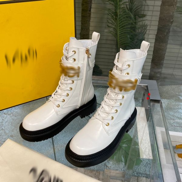 luxury alps and ankle snow boots winter navy shiny nylon print upper paired with cross lacing size 35-40 -h136, Black
luxury alps and ankle snow boots winter navy shiny nylon print upper paired with cross lacing size 35-40 -h136, Black