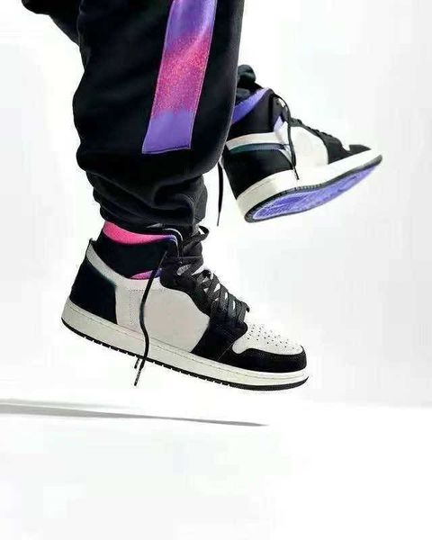 designer shoes 1 zoom men mwoens 1s high red suede sneakers white/black-psychic purple-hyper pink basketballshoes
designer shoes 1 zoom men mwoens 1s high red suede sneakers white/black-psychic purple-hyper pink basketballshoes