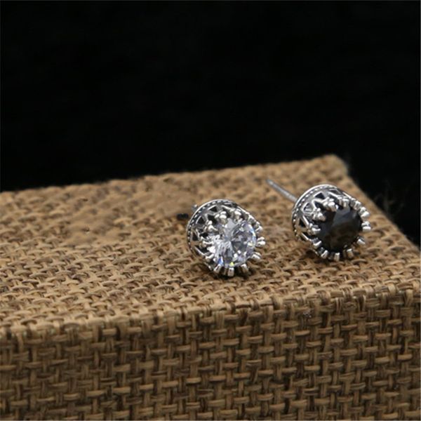 stud 925 sterling silver earrings with black white stones hand-made designer vintage luxury jewelry accessories gift, Golden;silver
stud 925 sterling silver earrings with black white stones hand-made designer vintage luxury jewelry accessories gift, Golden;silver