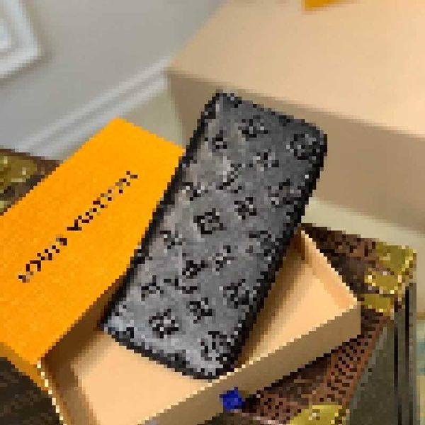 luxury brand designer wallets clutch pocket zippy vertical wallet m80505 real leather zipper card pack multiple slender coin purse amerigo, Black;white
luxury brand designer wallets clutch pocket zippy vertical wallet m80505 real leather zipper card pack multiple slender coin purse amerigo, Black;white
