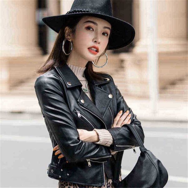 2021 new autumn women pu leather jacket woman zipper short jacket female fashion punk bomber faux leather outfit spring blazer j220727, Black
2021 new autumn women pu leather jacket woman zipper short jacket female fashion punk bomber faux leather outfit spring blazer j220727, Black