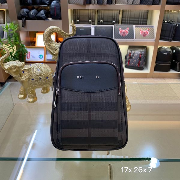 original single counter burbery men shoulder bags chest bag put ipad phone charger wallet atmospheric fashionable layer hardware accessories
original single counter burbery men shoulder bags chest bag put ipad phone charger wallet atmospheric fashionable layer hardware accessories