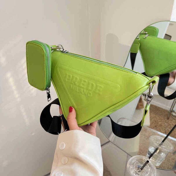 bags texture bag women's 2022 spring new triangular bag sling single shoulder messenger simple leisure mobile phone purses
bags texture bag women's 2022 spring new triangular bag sling single shoulder messenger simple leisure mobile phone purses