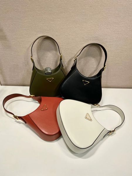 women's boutique handbag luxury designer shoulder bag made of imported calfskin solid fashion leisure crossbody bag size 27cm box invoi
women's boutique handbag luxury designer shoulder bag made of imported calfskin solid fashion leisure crossbody bag size 27cm box invoi