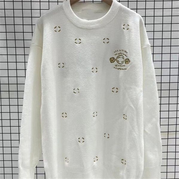 women's sweaters women round neck casual fashion designer sweaters embroidery logo, White;black
women's sweaters women round neck casual fashion designer sweaters embroidery logo, White;black