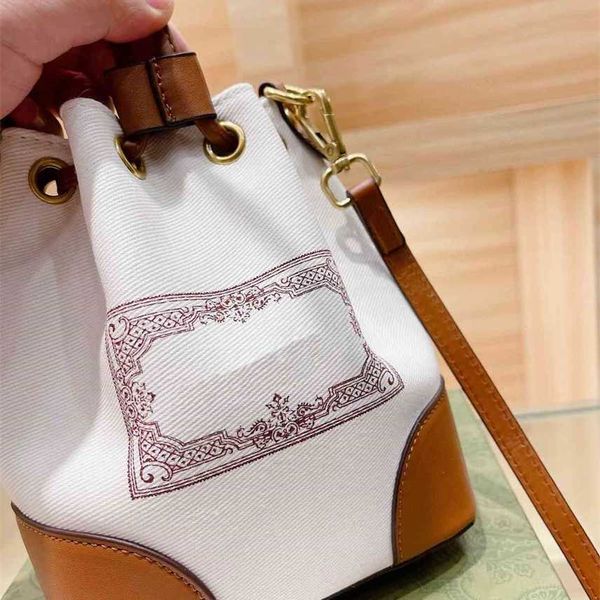 clearance handbag autumn and winter cute color blocking splicing canvas drawstring bucket sling single shoulder diagonal span bag small mini
clearance handbag autumn and winter cute color blocking splicing canvas drawstring bucket sling single shoulder diagonal span bag small mini