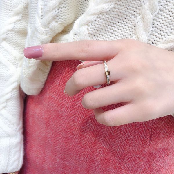 designer ring classic luxury style rings 18k gold plated delicate romantic style jewelry accessories selected gifts for men and women couple, Silver
designer ring classic luxury style rings 18k gold plated delicate romantic style jewelry accessories selected gifts for men and women couple, Silver
