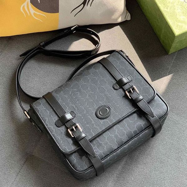 7a quality designer duffle bag luxury saddle messenger bag men and women outdoor shoulder bags adjustable strap trapstars 658542
7a quality designer duffle bag luxury saddle messenger bag men and women outdoor shoulder bags adjustable strap trapstars 658542