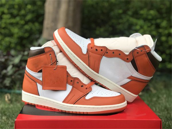 authentic 1 wmns starfish athletic shoes high og gorge green white orange varsity red lost found chicago reimagined outdoor sneakers with or, White;red
authentic 1 wmns starfish athletic shoes high og gorge green white orange varsity red lost found chicago reimagined outdoor sneakers with or, White;red