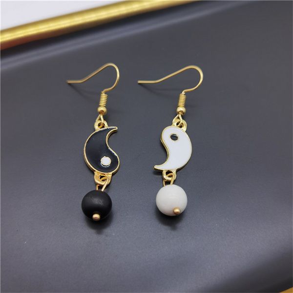 europe and america oil dripping tai chi dangle chandelier women's fashion simple romantic ball pendant earrings jewelry gift ac461, Silver
europe and america oil dripping tai chi dangle chandelier women's fashion simple romantic ball pendant earrings jewelry gift ac461, Silver