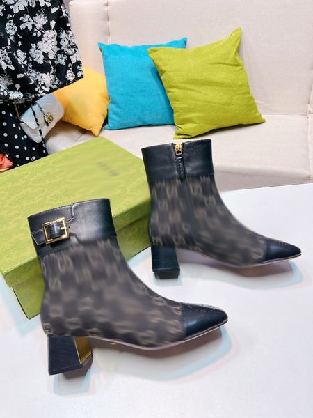 2023 women designer boots knitted stretch martin black leather knight womens short boot design casual shoes luxurys boots -e1010
2023 women designer boots knitted stretch martin black leather knight womens short boot design casual shoes luxurys boots -e1010