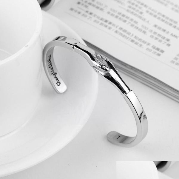 bangle bangle vintage opening adjustable couples handshake bracelet for women men fashion retro charming wedding je i3q0 drop delive dh1yr, Black
bangle bangle vintage opening adjustable couples handshake bracelet for women men fashion retro charming wedding je i3q0 drop delive dh1yr, Black