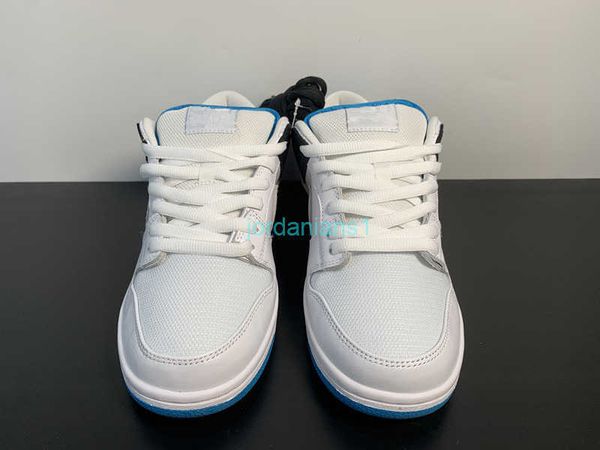 designer shoes high skateboard low laser blue color white/laser blue-black leisure sneakers
designer shoes high skateboard low laser blue color white/laser blue-black leisure sneakers