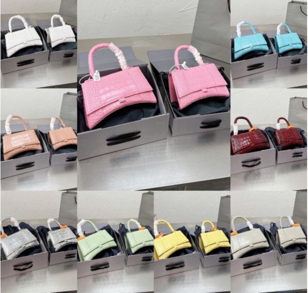 2 sizes luxury shoulder bag handbags 13 colors party tote bags designer coin purses shopping women totes fashion crossbody wallets
2 sizes luxury shoulder bag handbags 13 colors party tote bags designer coin purses shopping women totes fashion crossbody wallets
