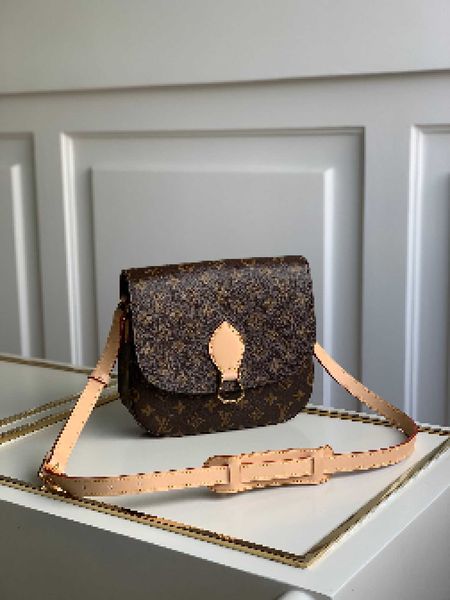 luxury quality brand designer other bags saddle bag m51242 letter handbags shoulder messenger bag 4oad, Black;white
luxury quality brand designer other bags saddle bag m51242 letter handbags shoulder messenger bag 4oad, Black;white