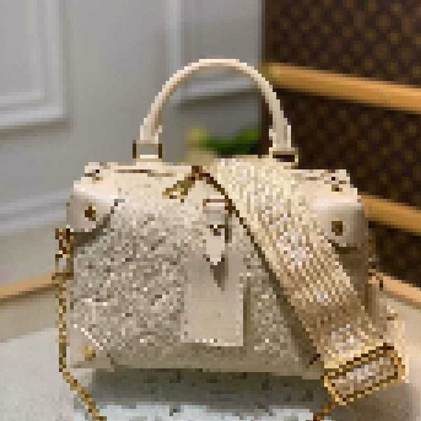 luxury brand designer shopping bags petite malle souple handbag m45393 m45394 women tote travel bag real leather handbags shoulder evening b, Black;white
luxury brand designer shopping bags petite malle souple handbag m45393 m45394 women tote travel bag real leather handbags shoulder evening b, Black;white