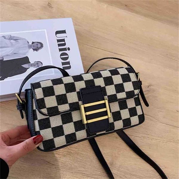 simple small bag new fashion autumn and winter lattice women's sling single shoulder versatile messenger square purse black friday
simple small bag new fashion autumn and winter lattice women's sling single shoulder versatile messenger square purse black friday