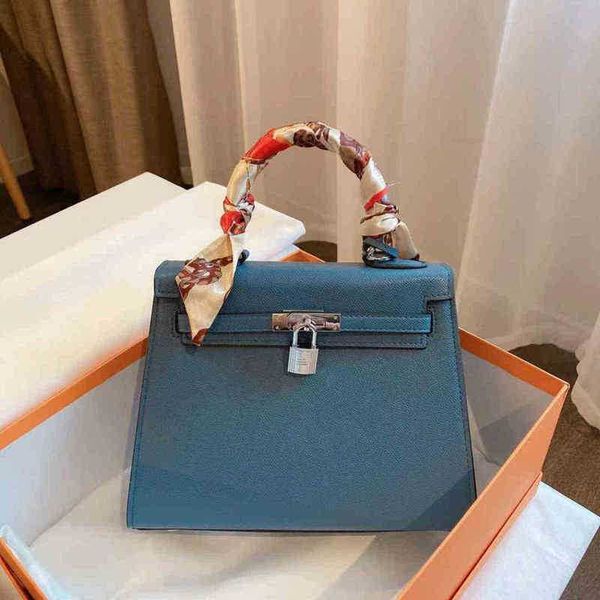 versatile designer herme bag luxury brand wrist classic casual urban style lady handbag leisure shoulder women fashion 4it7
versatile designer herme bag luxury brand wrist classic casual urban style lady handbag leisure shoulder women fashion 4it7
