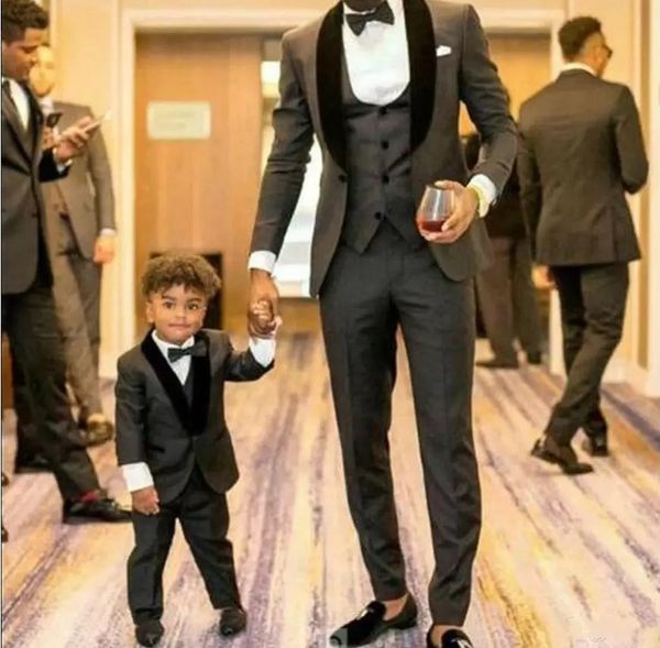 boy' formal wear for wedding party cute baby kids suits children wedding tuxedos outfits jacket vest pants 3 pieces custom made, Black
boy' formal wear for wedding party cute baby kids suits children wedding tuxedos outfits jacket vest pants 3 pieces custom made, Black