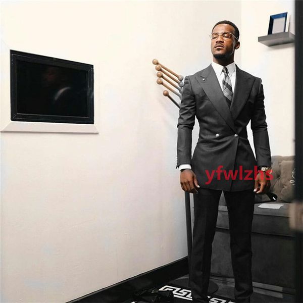 handsome double-breasted groom tuxedos peak lapel groomsmen man suit mens wedding/prom/dinner suits bridegroom jacket pants tie b257, Black;gray
handsome double-breasted groom tuxedos peak lapel groomsmen man suit mens wedding/prom/dinner suits bridegroom jacket pants tie b257, Black;gray