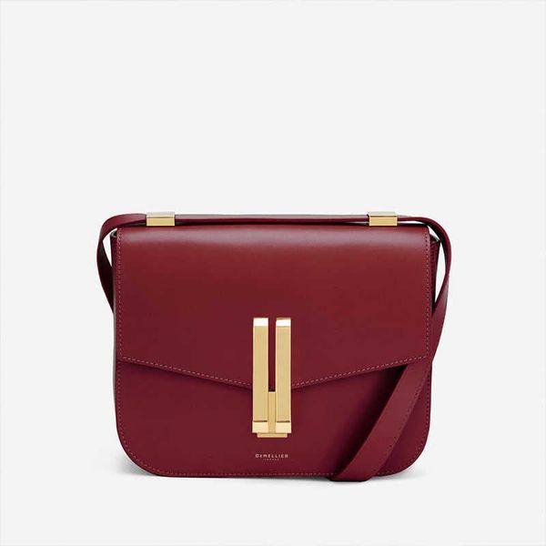demellier british minority tofu bag women's 2022 new fashion leather one shoulder cross body small square bag
demellier british minority tofu bag women's 2022 new fashion leather one shoulder cross body small square bag