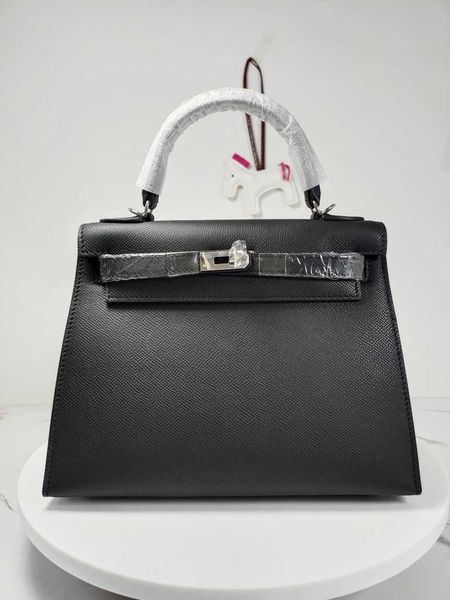 h bag handheld h ermese designer bags high end palm print epsom leather portable one shoulder diagonal women 25 28 32
h bag handheld h ermese designer bags high end palm print epsom leather portable one shoulder diagonal women 25 28 32