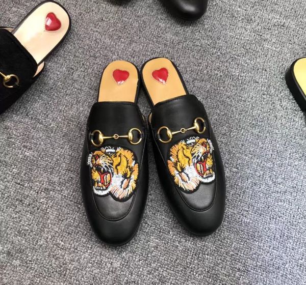 2021 paris womens scuffs slippers beautiful shoes summer sandals beach slides ladies flip flops loafers floral navy embroidere a6td#, Black
2021 paris womens scuffs slippers beautiful shoes summer sandals beach slides ladies flip flops loafers floral navy embroidere a6td#, Black